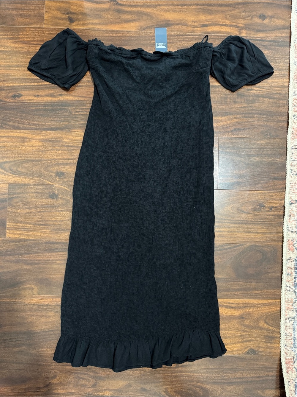 Abercrombie & Fitch Black Off-Shoulder Midi Dress with Detached- Puff Sleeves